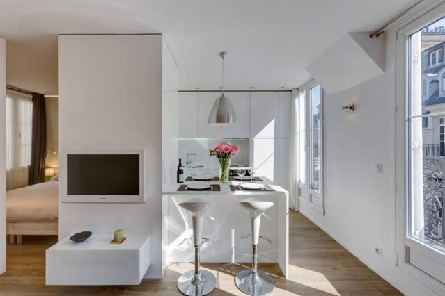Champs Elysees Apartment Париж Экстерьер фото